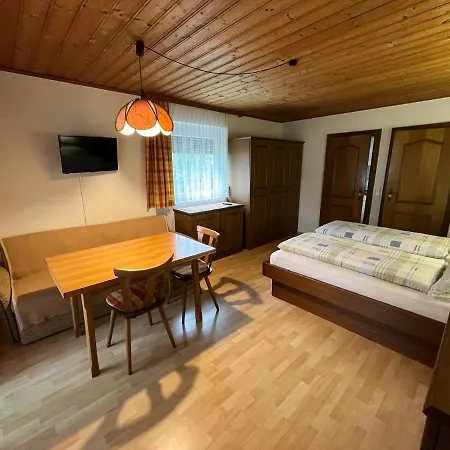 Haus Dobrosek Tröpolach